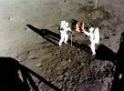 apollo_11_armstrong_aldrin_setting_up_flag_frame_from_16_mm_jul_20_1969_ap11-s69-40308.jpg