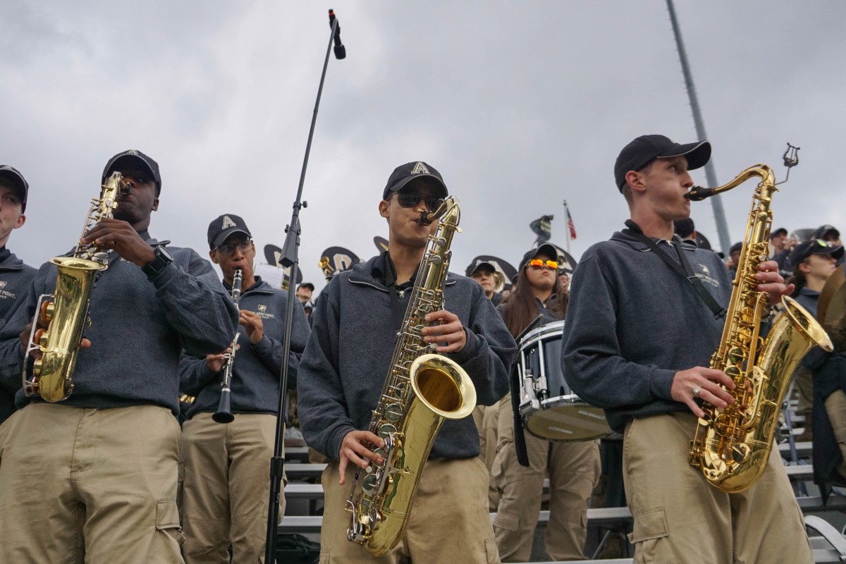 www.army.mil