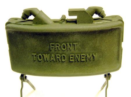 fronttowardenemymine.jpg