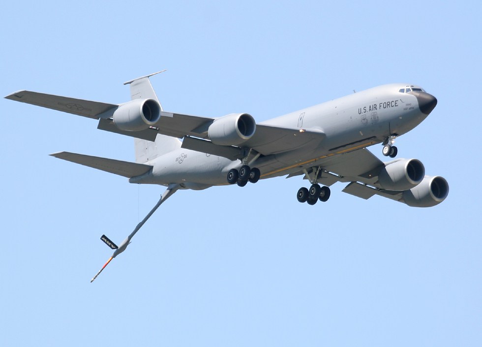 KC-135_Stratotanker_Aerial_Refueling_Aircraft.jpg